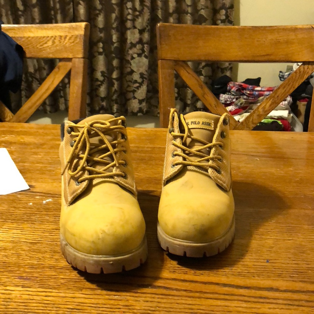 Polo boots